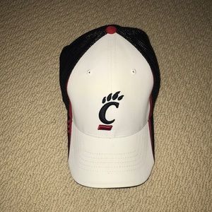 UC Hat